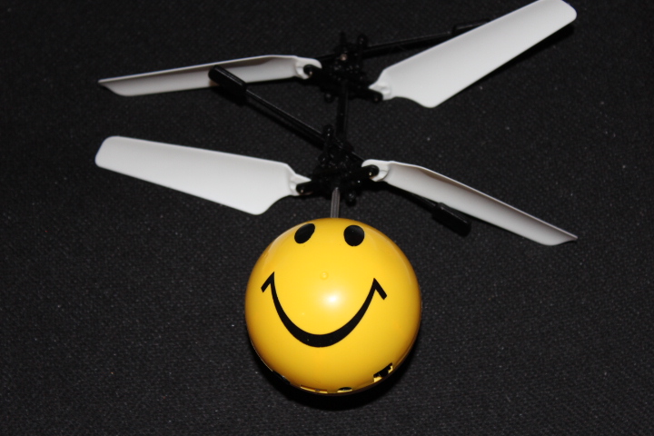 Mini Hélicoptère Emoji 13