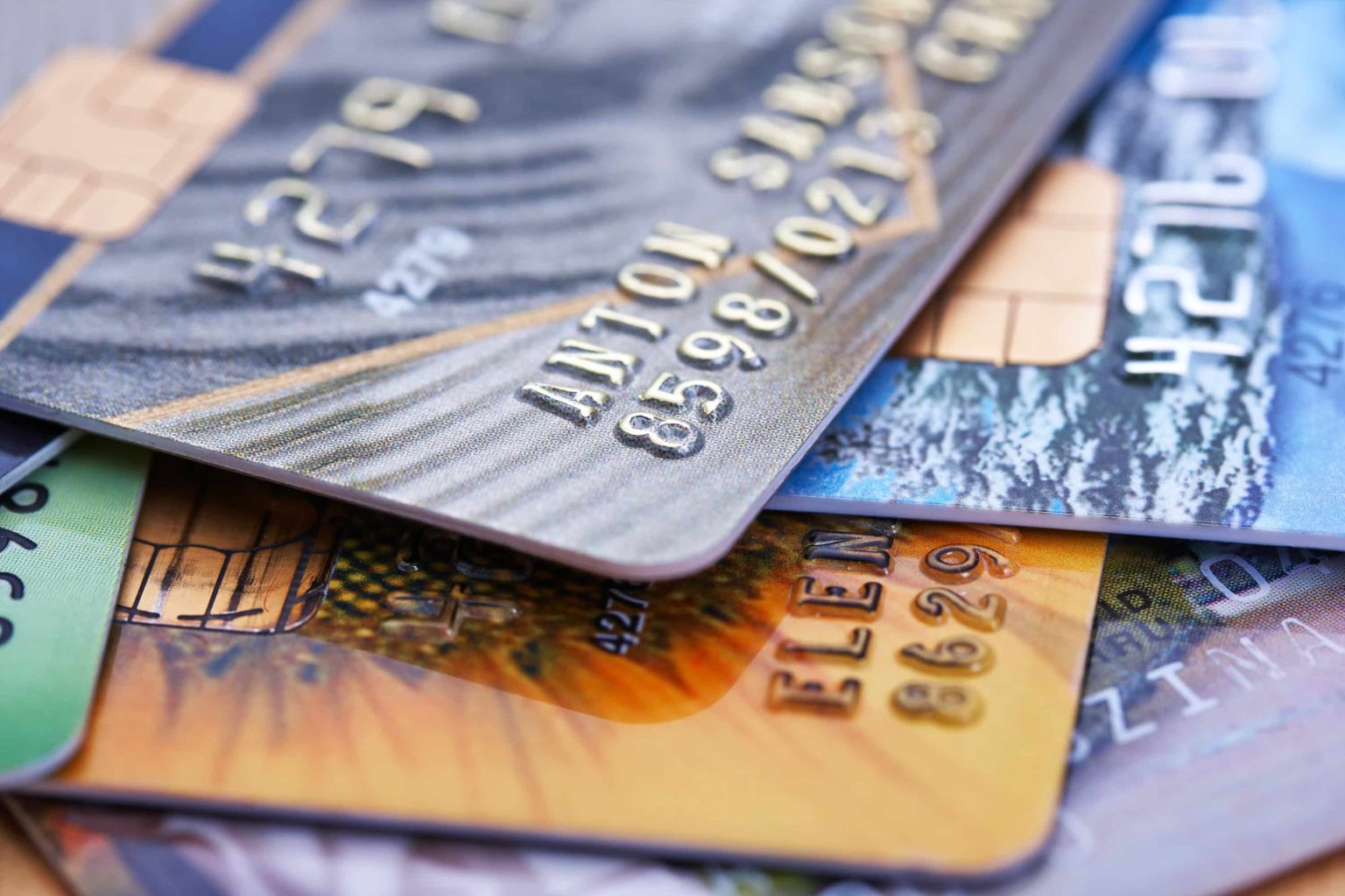 Carte de crédit sans compte courant ?  Nous vous montrons les possibilités !