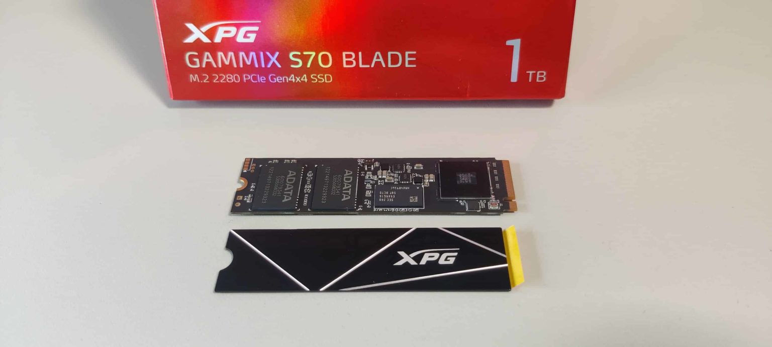 Test d'ADATA XPG GAMMIX S70 BLADE : SSD PCIe Gen4 rapide !