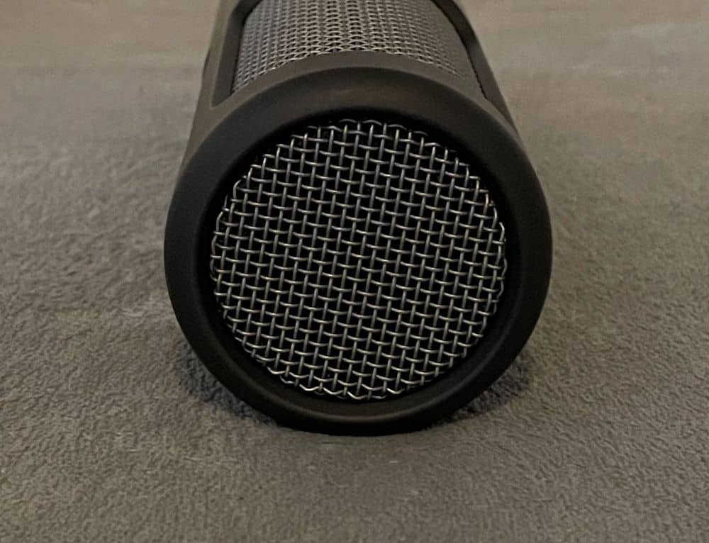 Examen du microphone Beyerdynamic M 90 Pro X10