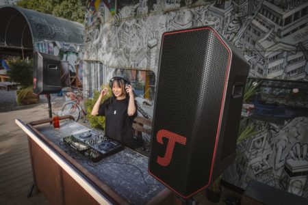 La fête continue : Teufel présente le Rockster Air 2