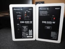 Pioneer DJ DM-50D retour