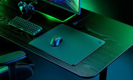 Razer Atlas : le nouveau tapis de souris en verre est censé offrir des propriétés de glisse particulièrement bonnes