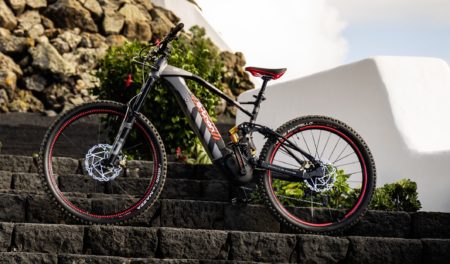 VTT électrique Audi : vélo d'enduro coûteux avec moteur électrique