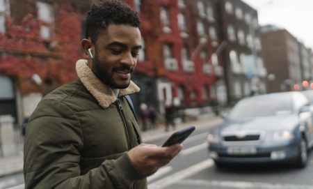 JBL Live Flex : les nouveaux écouteurs intra-auriculaires promettent un son puissant