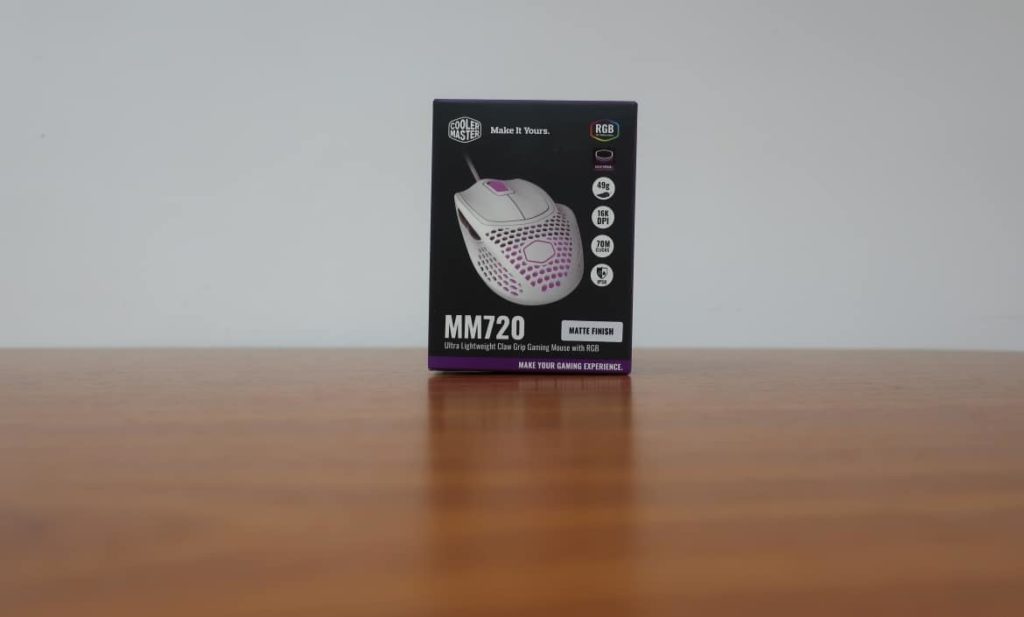Test du Cooler Master MM720 : Souris de jeu compacte avec capteur puissant Cooler Master MM720 Gaming-Maus