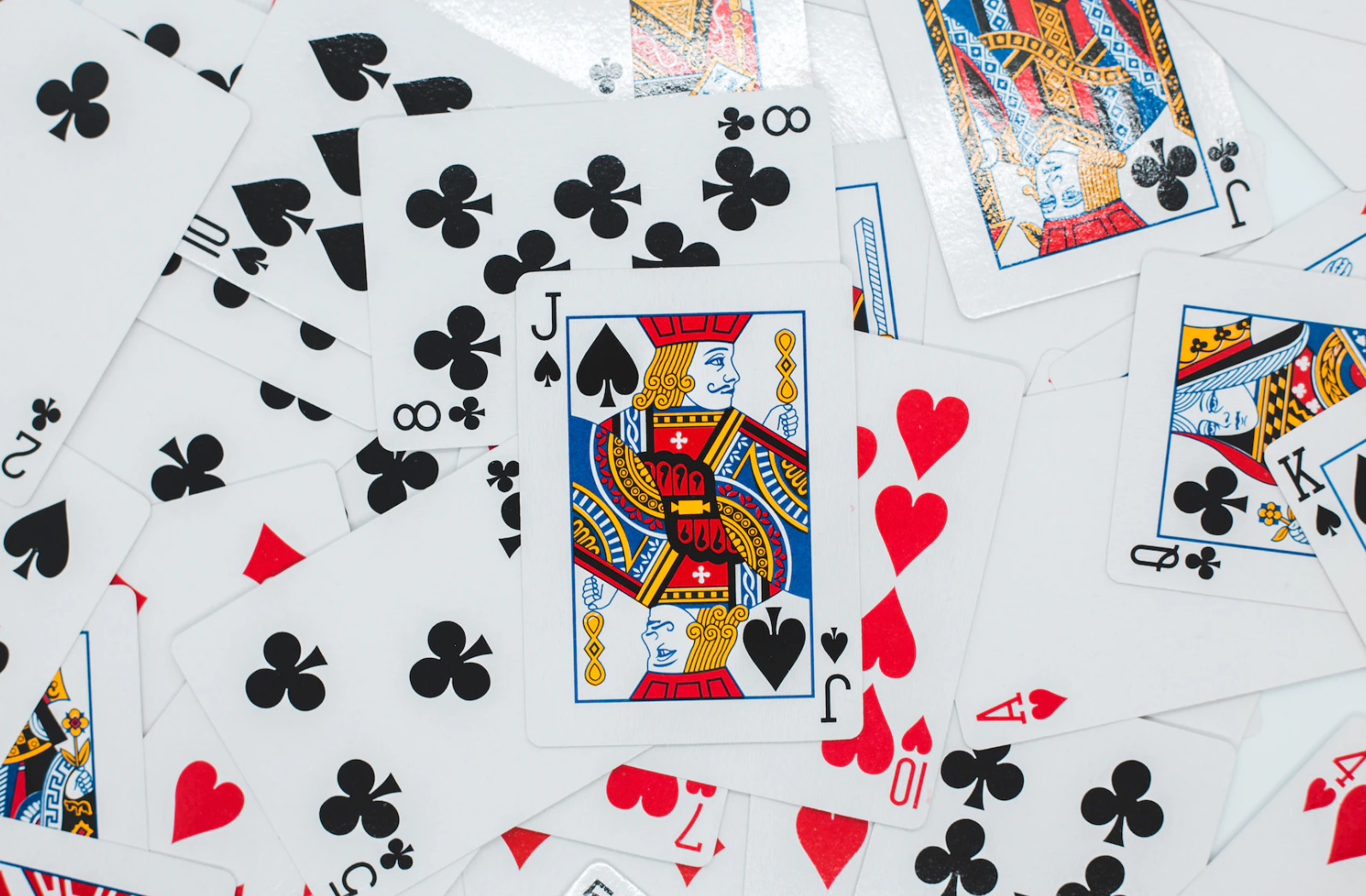 Comment jouer aux jeux de cartes en ligne : le guide complet 20 CleanShot 2022 12 01 au 06.57.27