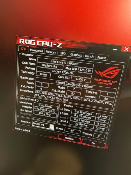 L'overclocker extrême fait hurler l'Intel Core i9-14900KF à une fréquence record de 9 GHz