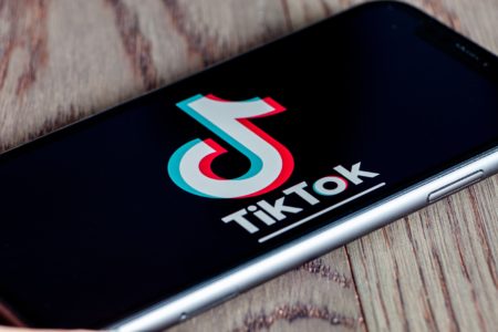 TikTok : les autorités américaines enquêtent sur ByteDance pour espionnage de journalistes