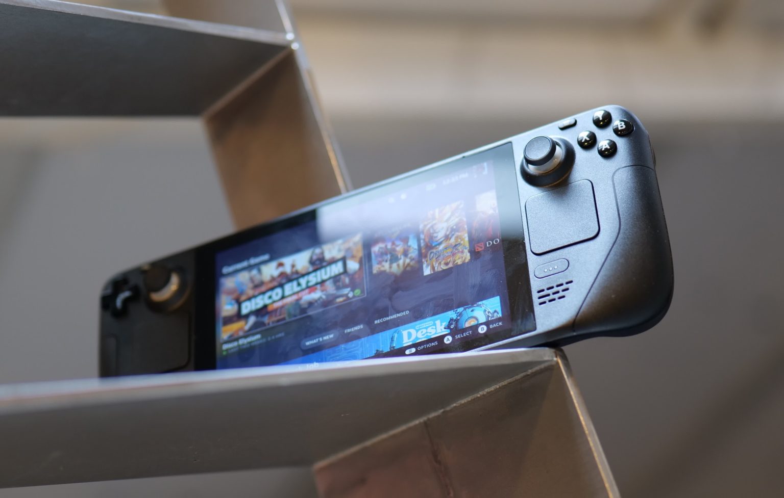 Extreme modding project adds a 61 TB SSD to Valve