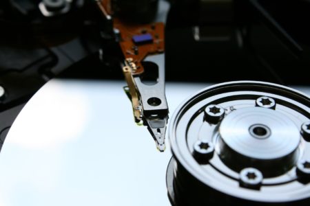 Seagate is preparing 32TB HAMR hard drives for next year, 40TB within two