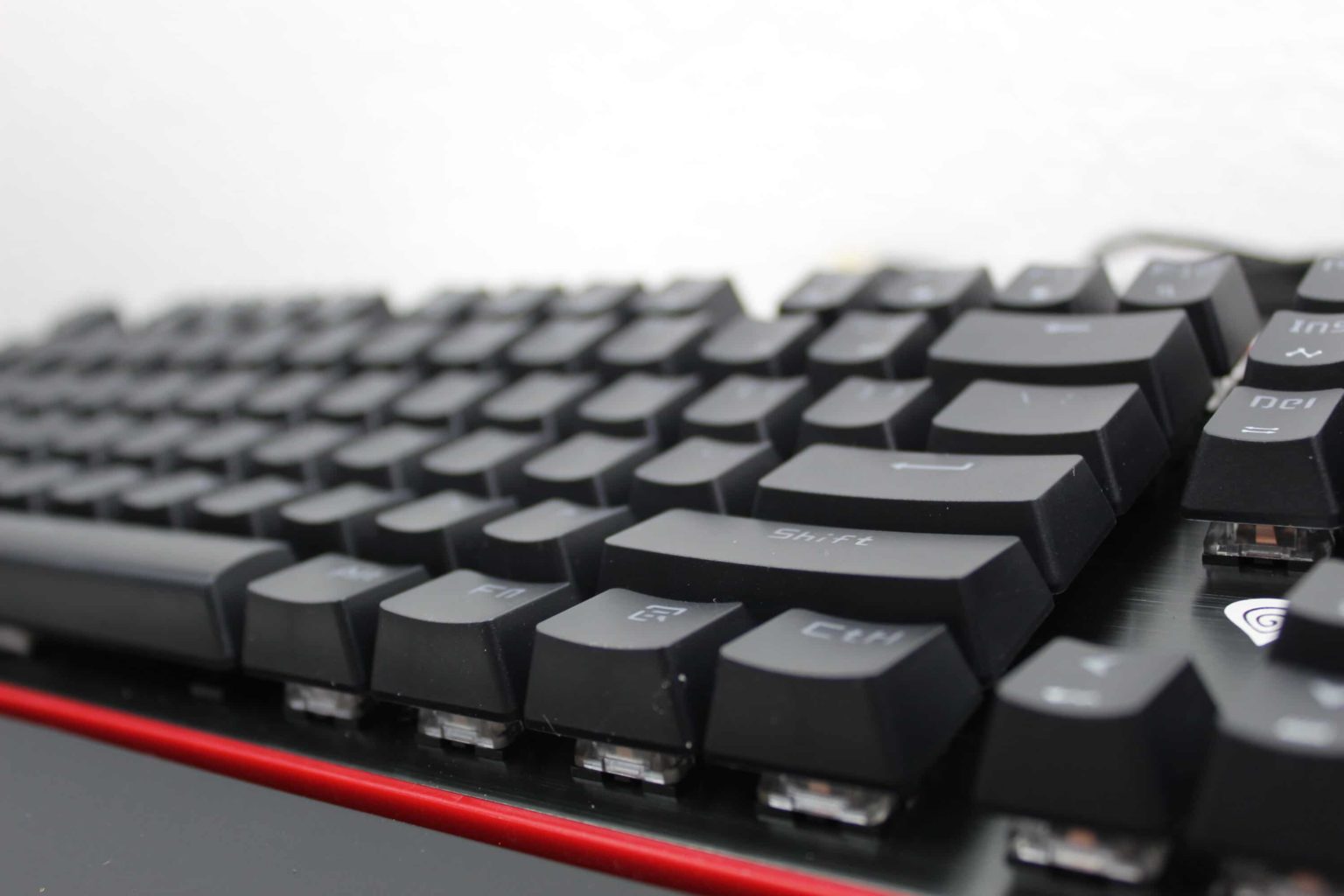 Genesis RX85 RGB – clavier de jeu en test