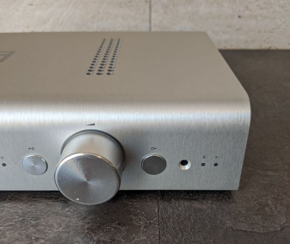 Schiit Saga S Photos 09