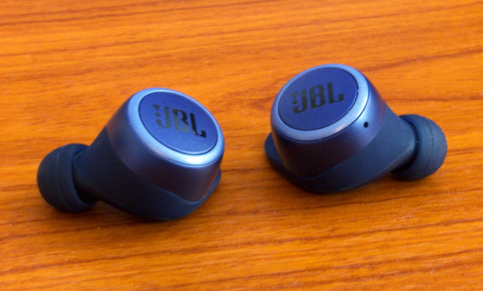 JBL LIVE 300 TWS – Que peuvent offrir les Premium-In-Ears ?