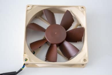 Noctua NH-L12 Ghost Edition refroidisseur processeur parfait pour systèmes compacts