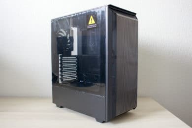 Phanteks Eclipse P300 Tour midi compacte aérée avec verre trempé