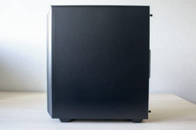 Phanteks Eclipse P300 Tour midi compacte aérée avec verre trempé