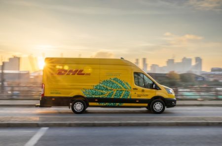 DHL teste le pneu airless Michelin à Singapour