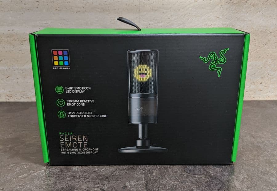 Razer lance un micro pour streamers doté d'un écran émoticône