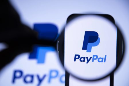 L'Office fédéral des cartels veut examiner les règles de PayPal