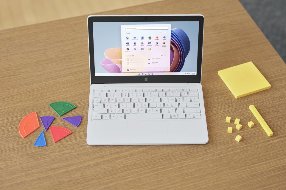 Surface Laptop SE : Microsoft propose un cahier d'écolier parfait