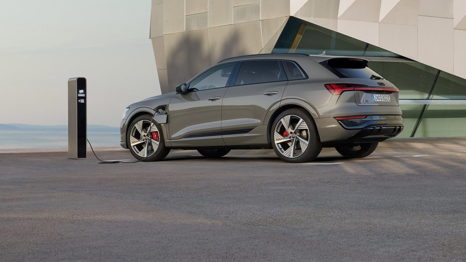 Audi présente le nouveau E-Tron