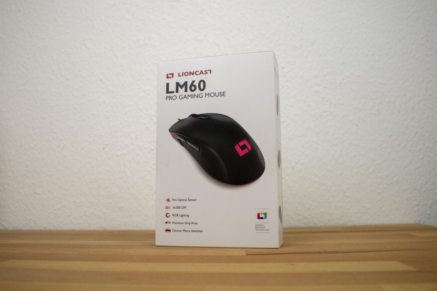 Examen de la souris de jeu Lioncast LM60 Pro