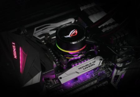 Test ASUS ROG RYUO 240 : refroidissement par eau complet avec écran OLED