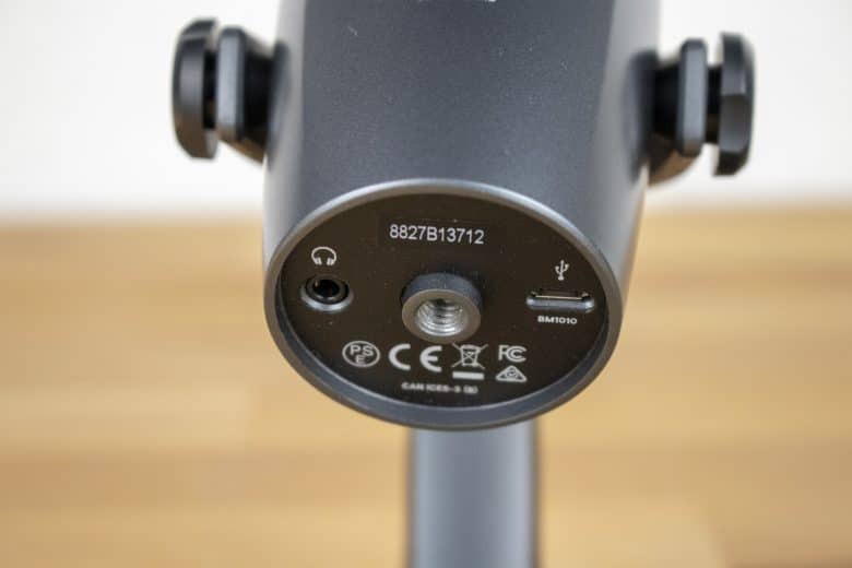 Dessous du Blue Yeti Nano