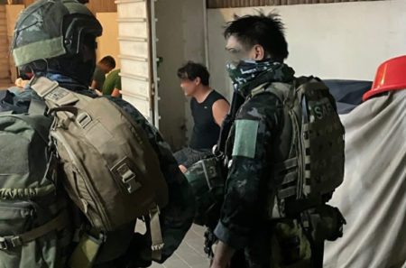 L’effort policier mondial a abouti à 3 500 arrestations et à la saisie de 300 millions de dollars dans le cadre de la répression de la criminalité en ligne Global police effort sees 3,500 arrests, $300 million seized in crackdown on online crime