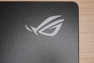 ASUS ROG Moonstone Ace L