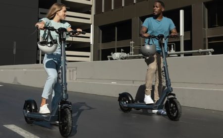 Gyroor X3 : lancement d'un scooter électrique au design pliable avec de gros pneus sur Indiegogo