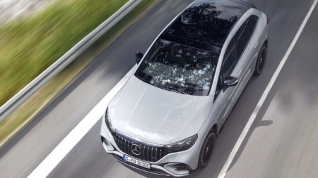Mercedes propose une accélération accrue en échange de frais d'abonnement