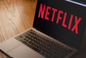 Netflix restreint le partage de compte dans le monde entier