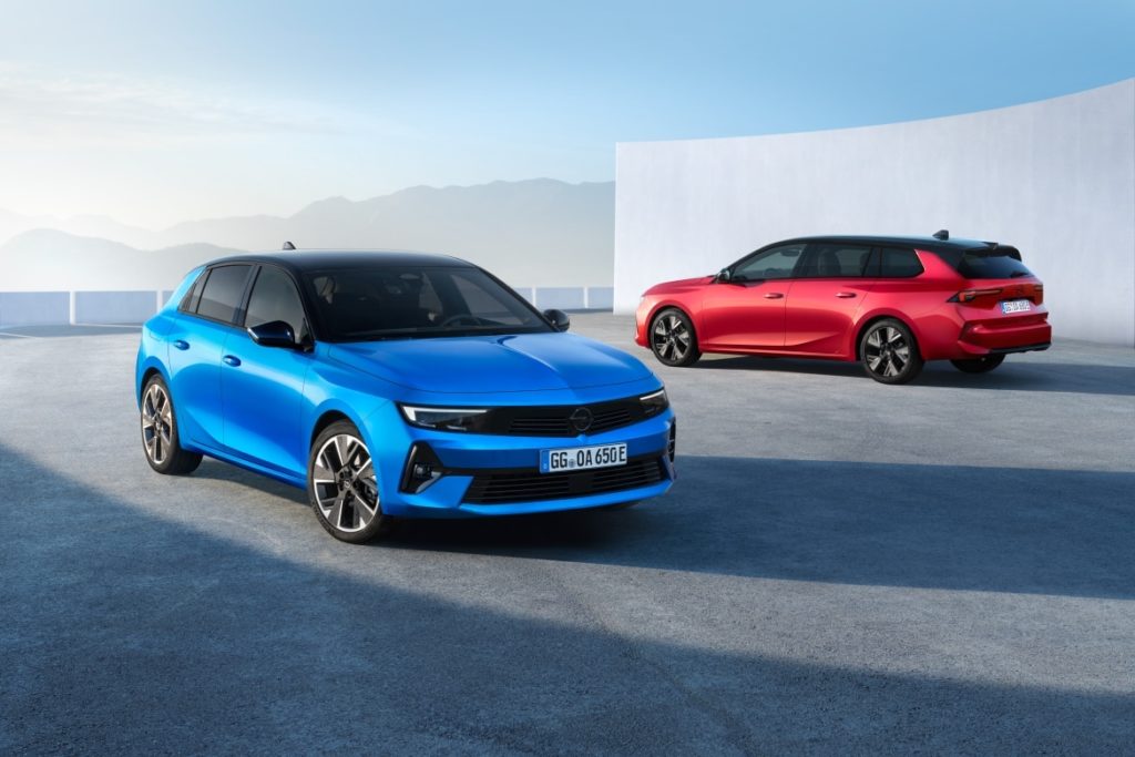 Opel Astra Electric : lancement d’une voiture compacte 100 % électrique en 2023 avec une autonomie de 416 km