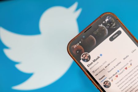 Twitter : des employés intentent un recours collectif suite à des licenciements