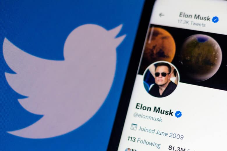 Rachat de Twitter : Musk poursuit Twitter