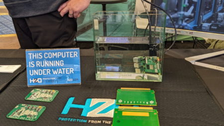 New vapor coating technique lets you run a computer under water