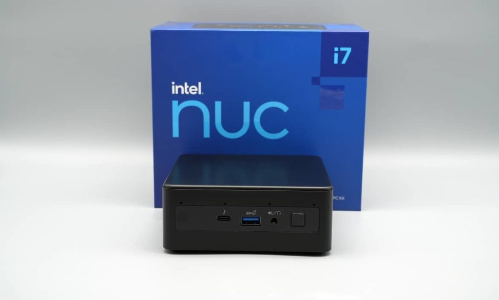Test Intel NUC 11 : Mini PC bien équipé qui arrive trop tard