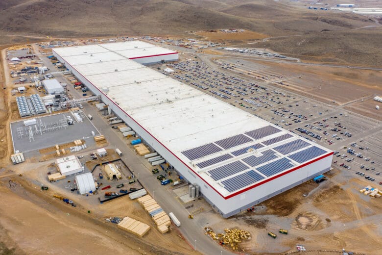 Tesla : un licenciement massif au Nevada oblige le constructeur automobile à intenter un procès