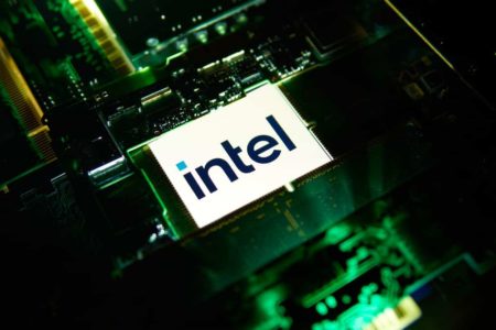 Violation de brevet?  Un professeur japonais poursuit Intel en justice