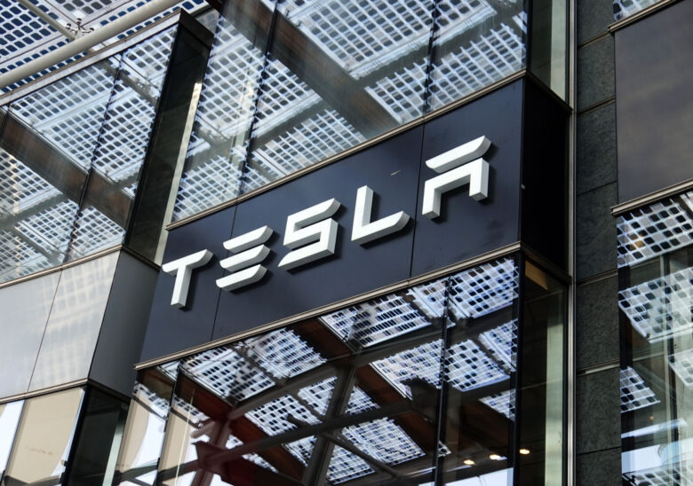 Des suppressions d’emplois gigantesques à venir chez Tesla ?
