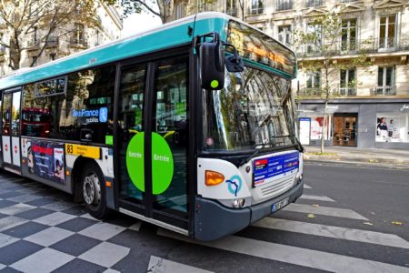 Paris doit retirer du service un tiers de ses bus électriques