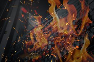 Incendie chez le fournisseur de cloud OVH : les pompiers constatent de graves défauts