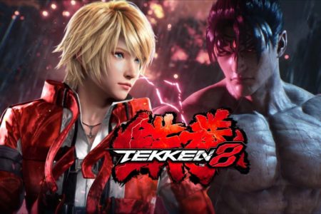 Deux combattants de Tekken 8, un homme avec des cheveux blonds et une veste rouge et un autre musclé avec des marques sombres sur le visage, se font face.