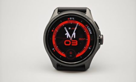 Test de la Mobvoi TicWatch Pro 5 Enduro : une montre connectée haut de gamme avec un arrière-goût amer