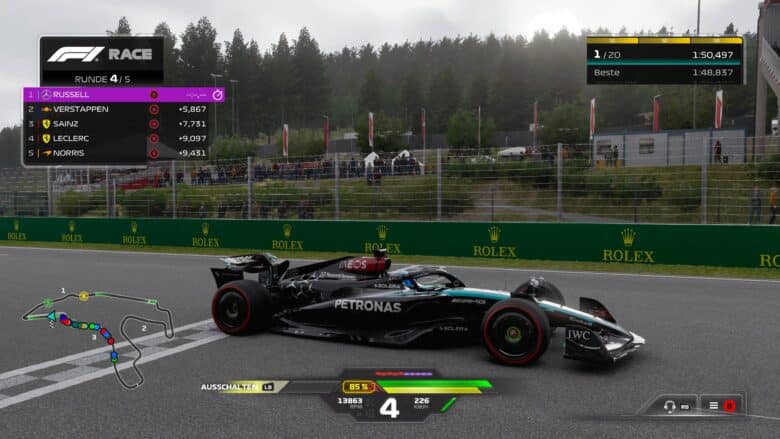 Une capture d'écran de F1 24 montre une course à Spa avec la Mercedes.