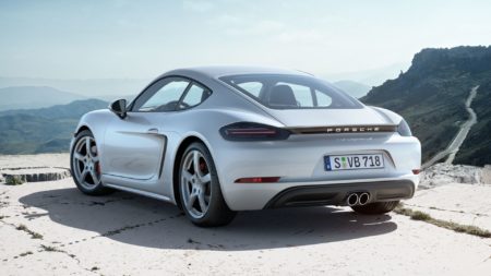 Porsche investit 500 millions d'euros dans la modernisation de son usine principale de Stuttgart