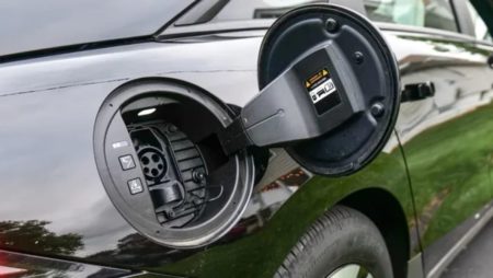 recharger une voiture électrique