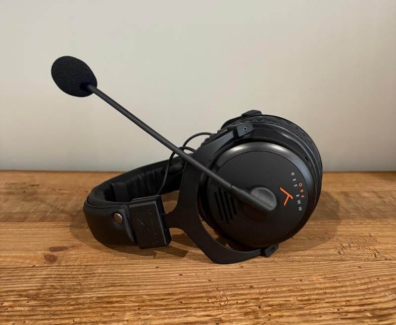 Beyerdynamic Pro Open Review3 Beyerdynamic MMX 330 Pro Review - Excellence du jeu haut de gamme à dos ouvert